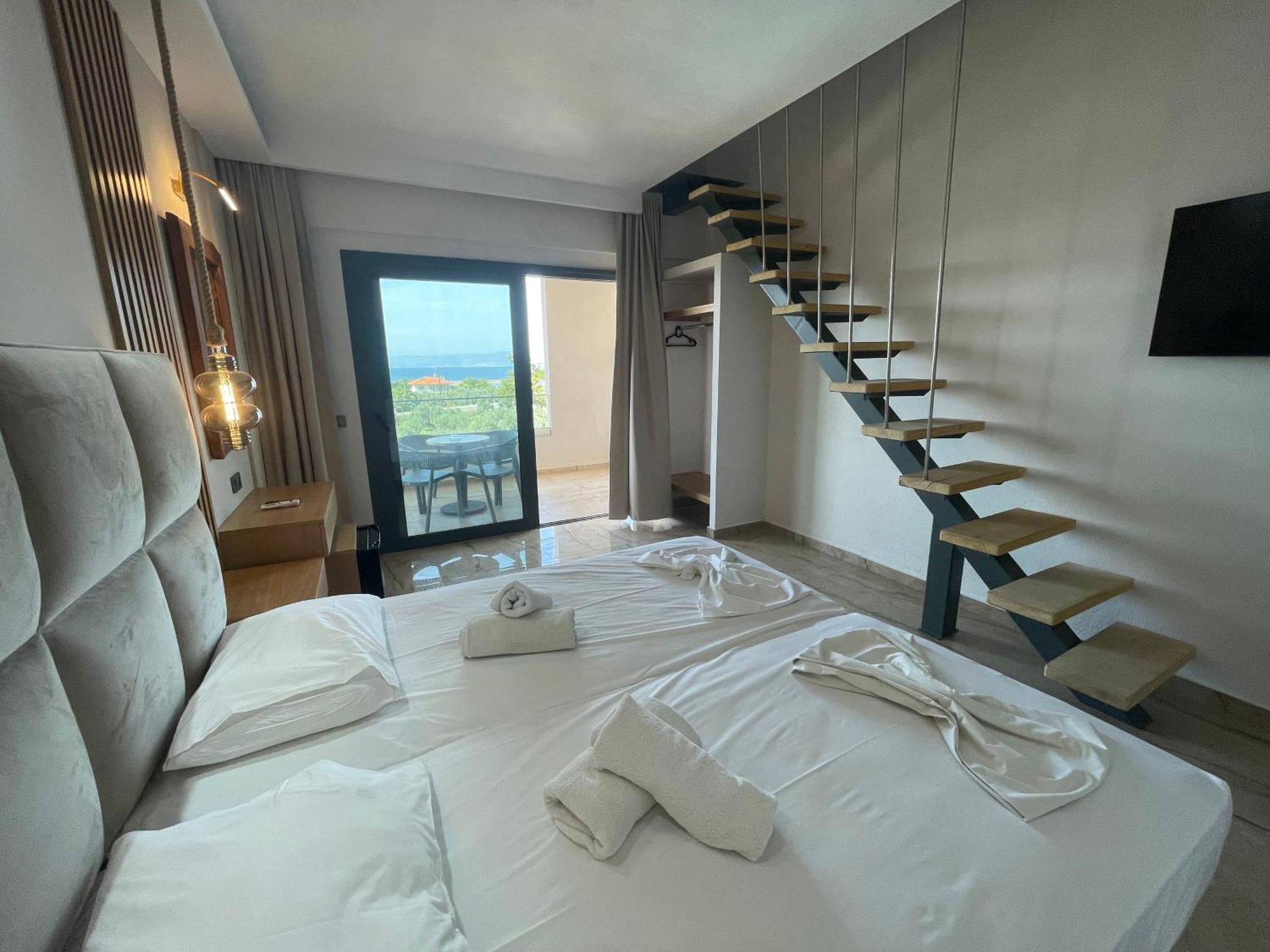 Rachoni Amazing Rooms And Maisonettes Скала-Рахониу Экстерьер фото